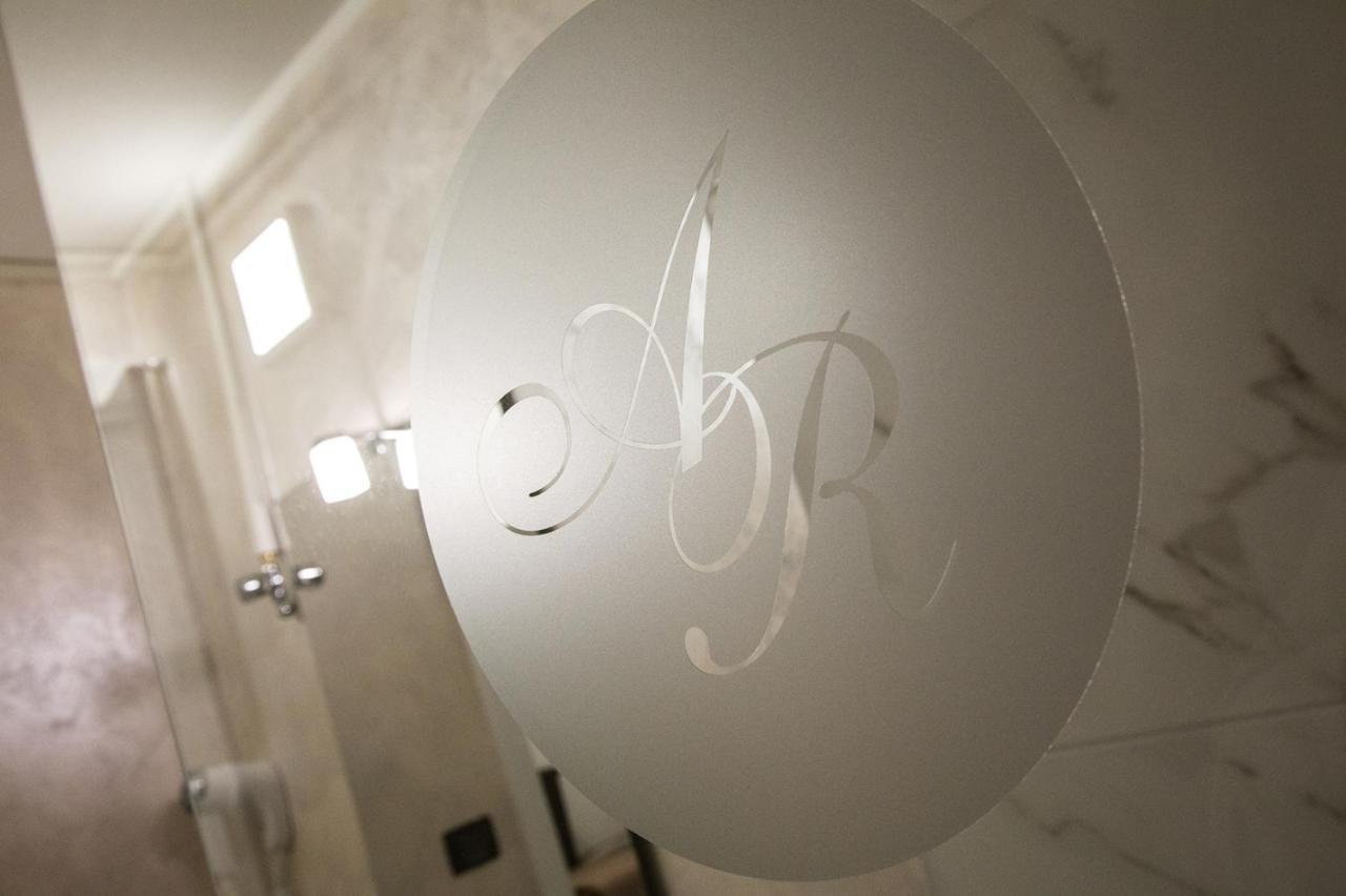 Aurelia Luxury - Piazza Delle Erbe Hotel Verona Luaran gambar